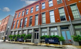 The Natchez - Housity