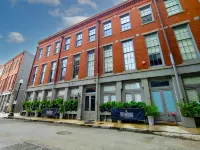 The Natchez Vacation Rentals - キッチン