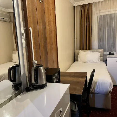 Paris Hotel