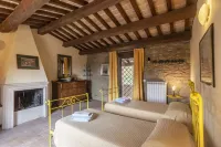 Agriturismo Le Case Rosse di Montebuono Hotel in zona Comma Srl