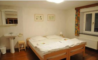 Watermill in Herbeumont with Sauna & Hot Tub