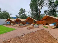 Buffalo Lodge Bicycle Resort - Amazing Access to Local Trails & the Garden Hotels in 