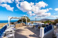 Hotel Thira - Parkplatz