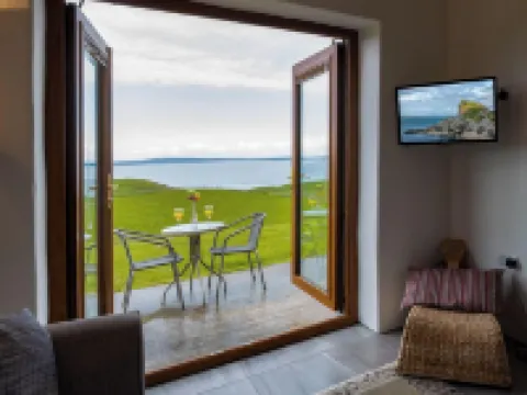 Kinbane Self Catering Cottages - 'Makem's Cottage' Hotels in Ballycastle