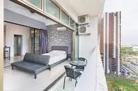 Palazio Serviced Apartment in Mount Austin Near Aeon Ikea Toppen Hsi