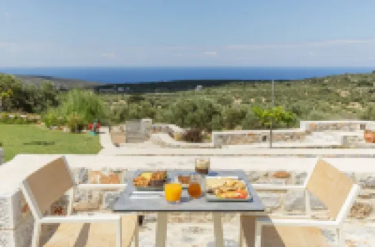 Salvia Areopolis All Suite Hotel