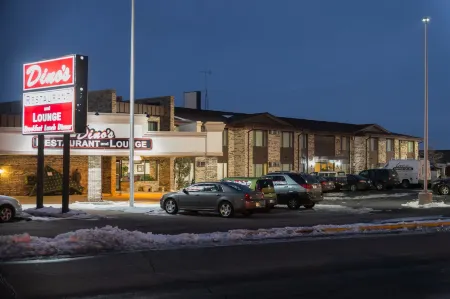 The Ridge Motor Inn Отели рядом с достопримечательностью «Каскейд Маунтин»