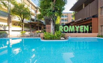 Romyen Garden Place