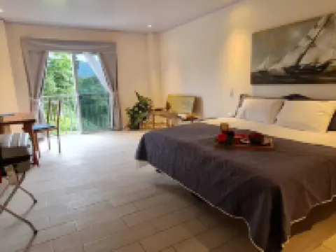 Lop Inn Hotels in Belen