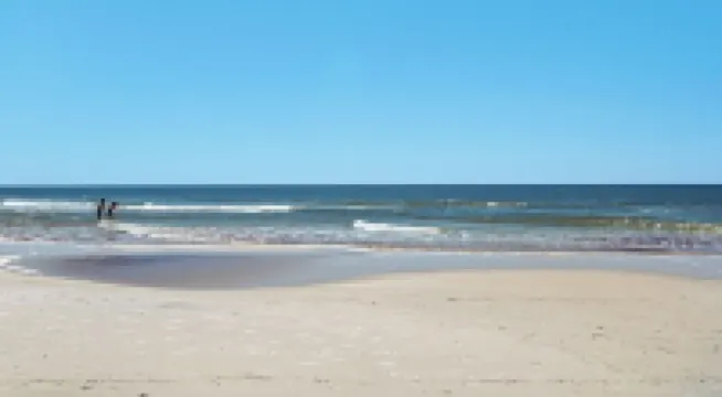 3卧室/2.5浴室，可住8人，私人海灘通道！