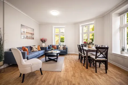 Rosen Apartment Отели рядом с достопримечательностью «Bergen Maritime Museum»