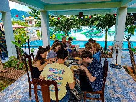 YoLo Pool Bar Villas & Garden Restaurant