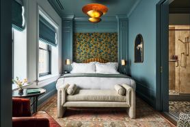 Fidelity Hotel