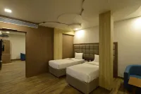 Hotel Jhankar Palace Hotels in Dhule