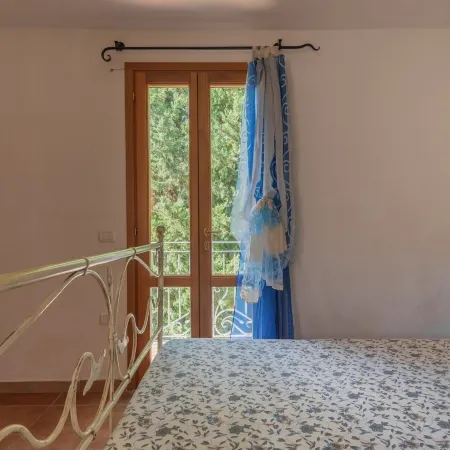 Stunning Residence Bouganvillage Bedroom Sleeps 4 Plus a Child Bed