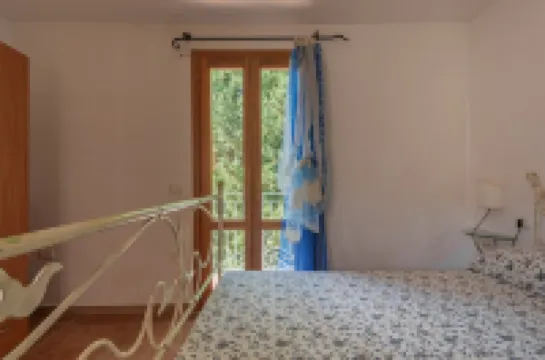 Stunning Residence Bouganvillage Bedroom Sleeps 4 Plus a Child Bed