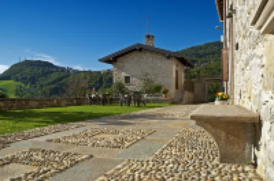 Ca' Baetti l'Antica Corte Hoteles en 