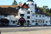 The Devil's Punchbowl Hotel Hotels in Liphook