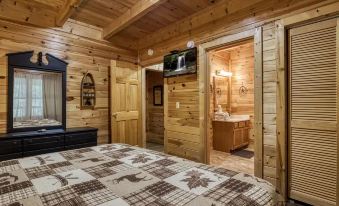 Lake Mountain Cabin w Pool Game Room Hot Tub