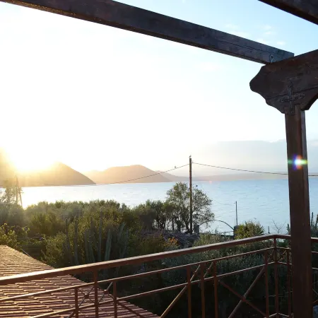 Villa Bella Loukisia Seafront 5Br Villa for 10 Near Athens