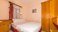 Üstün Apart