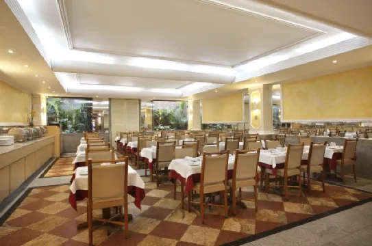 Majestic Rio Palace Hotel Отели рядом с достопримечательностью «H.Stern»