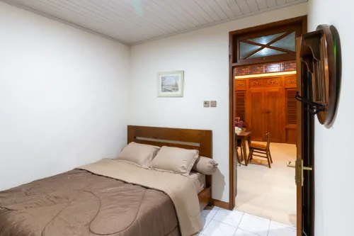 Belgareti Modern Ethnic House Cipanas Puncak
