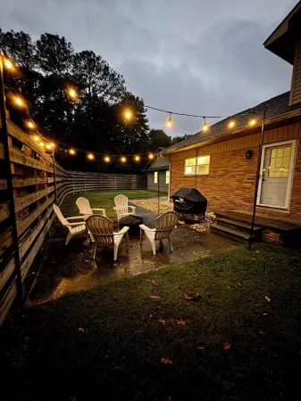 Mountain Lakes Lodge - Sleeps 11, 2 King beds, 3 Double Beds, Futon, 3 Bathrooms