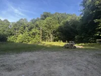 Great place to hit the trails! Quiet place 3 BR, Close to HM trailsLogan County! Hotels in Logan County