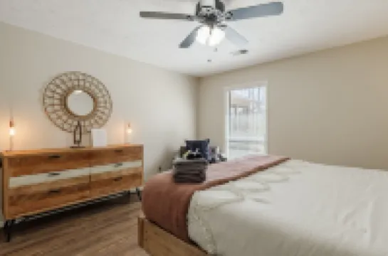 Discover Your Vacation Haven in Greenville, SC – B5 Homes! Hoteles en Mauldin