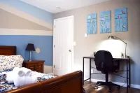 Duplex with Backyard and Putting Green Hotels in Aloha