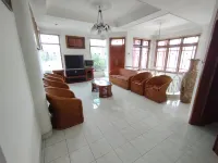 Homestay Rumah Umi - Pensionat