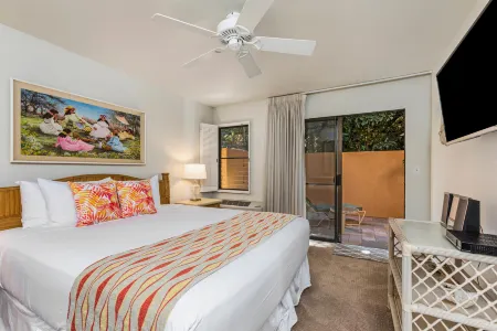 Elegant Condo with Private Lanai and Amenities - Luxurious Island Getaway Отели рядом с достопримечательностью «Ahihi-Kinau Natural Area Reserve»