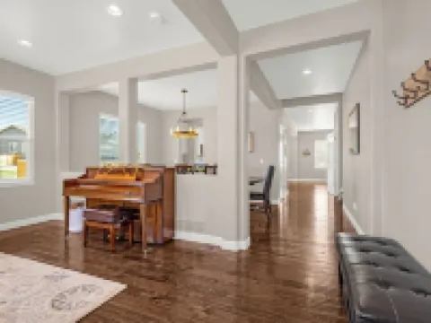 The Heart House - Spacious & Warm 6bd Family Home in Beautiful Monument Colorado Hotels in Gleneagle