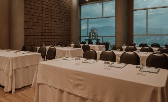 Binn Hotel