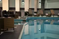 Toronto Marriott City Centre Hotel - ที่มีสระว่ายน้ำ