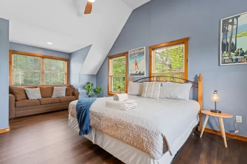 Closest to Indoor & Outdoor Pool + 4 Huge Suites + Stone's throw to SDC