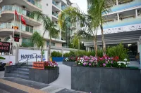 Oasis Otel - Bergblick