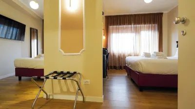 Suites 51 Hotels in Aurelio