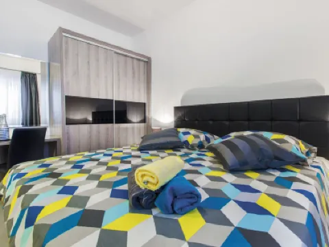 Exquisite Villa with Private Hot Tub in Grebaštica Hotels in 