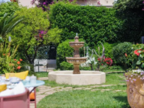 Hôtel la Villa Sainte Valérie Adults Only アンティーブのホテル