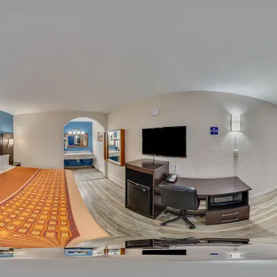 Rodeway Inn Broken Bow-Hochatown Hotels near Walmart