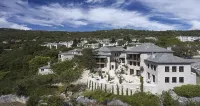 MounTrace Suites & Spa Hotels in Monodéndri