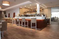 Athos Hotel - Barer