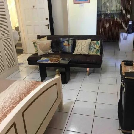 1 Bed Villa - Sleeps 2 - Garden - Parking - Wifi