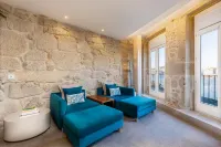 Travelstaytion - Ribeira Gaia 2 Hotels in Vila Nova de Gaia