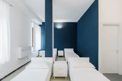Ostello Henry Hotels in 