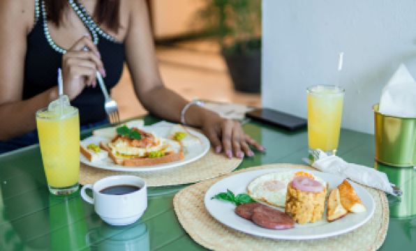 Hotel Checkin El Cortecito