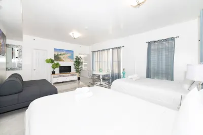 Ocean Drive Apartments