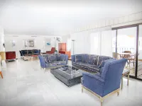 Park Plaza Suites Apartamentos Hotels near Puerto Banus Marina